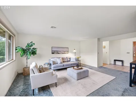 2255 Rocky Lane Eugene OR 97401