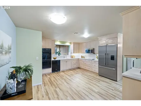 2255 Rocky Lane Eugene OR 97401