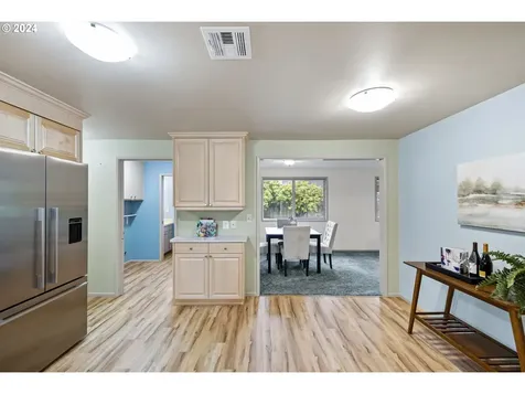 2255 Rocky Lane Eugene OR 97401