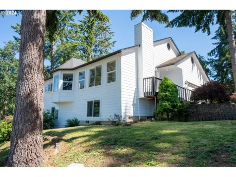 6955 Glacier Drive Springfield OR 97478