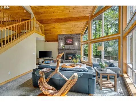 1111 NW 53rd Drive Portland OR 97210