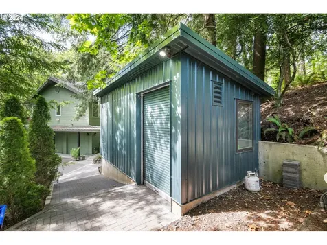 1111 NW 53rd Drive Portland OR 97210