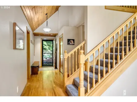 1111 NW 53rd Drive Portland OR 97210