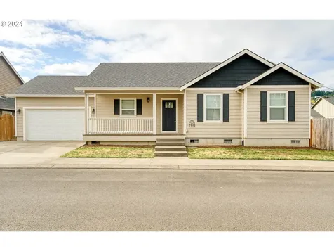 217 Nw Sagan Loop Sheridan OR 97378