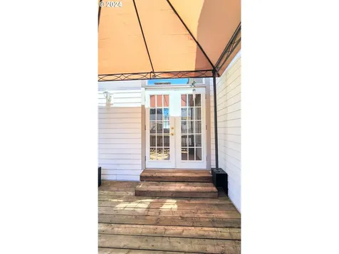 224 S Molalla Avenue Molalla OR 97038