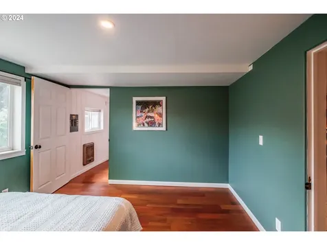 1466 Rainbow Drive Springfield OR 97477