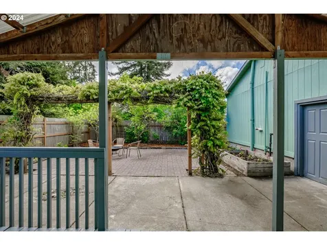 1466 Rainbow Drive Springfield OR 97477