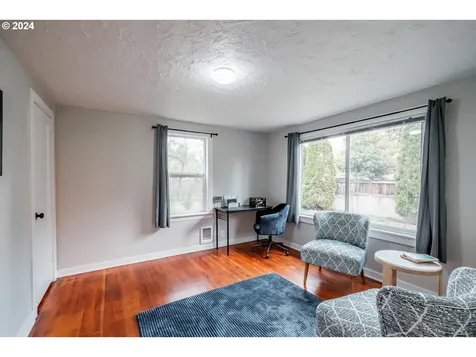 1466 Rainbow Drive Springfield OR 97477