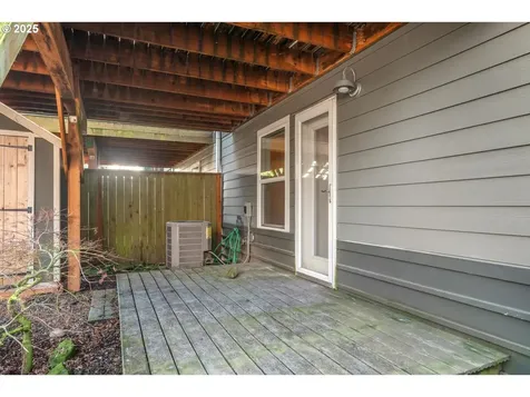 3626 NE 10th Avenue Portland OR 97212