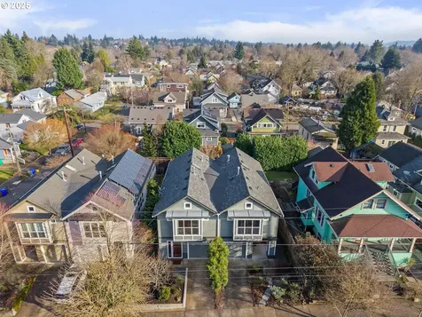 3626 NE 10th Avenue Portland OR 97212