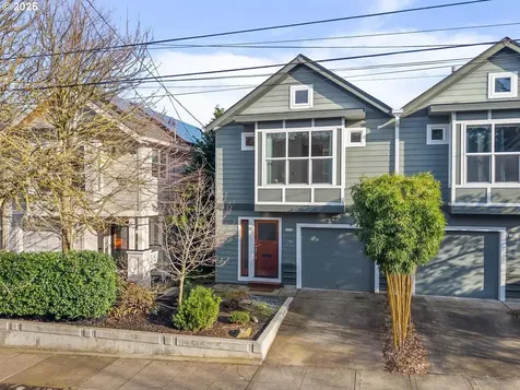 3626 NE 10th Avenue Portland OR 97212