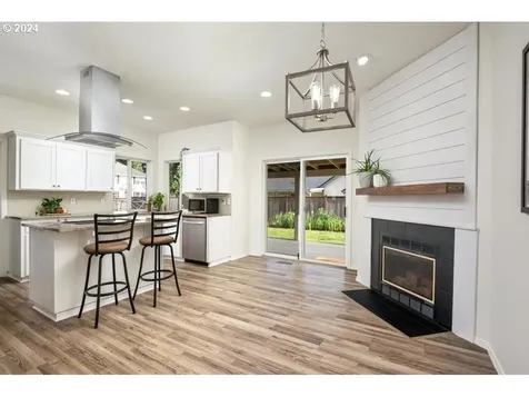 581 Se 9th Avenue Canby OR 97013