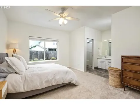 581 Se 9th Avenue Canby OR 97013