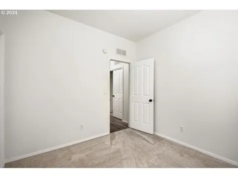 581 Se 9th Avenue Canby OR 97013