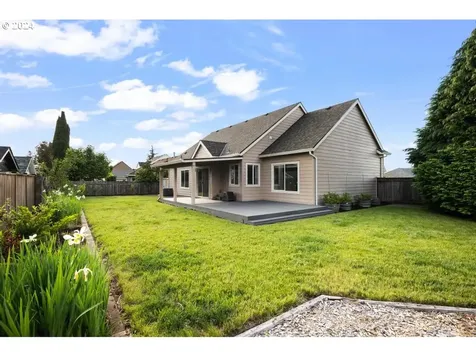 581 Se 9th Avenue Canby OR 97013