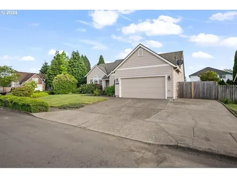 581 Se 9th Avenue Canby OR 97013