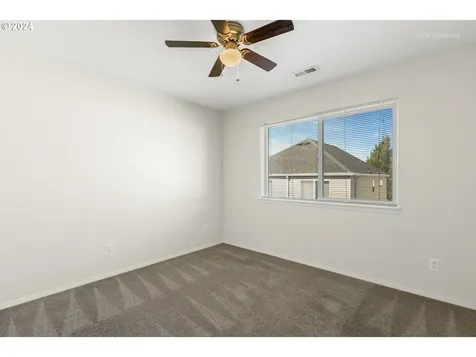 4333 NW Moon Valley Terrace Beaverton OR 97006