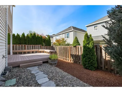 4333 NW Moon Valley Terrace Beaverton OR 97006