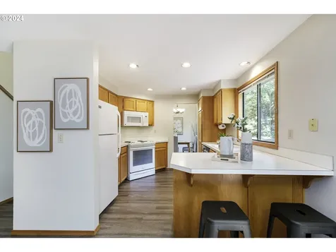 11905 Sw 34th Avenue Portland OR 97219