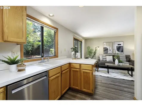 11905 Sw 34th Avenue Portland OR 97219