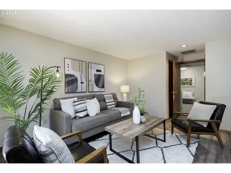 11905 Sw 34th Avenue Portland OR 97219