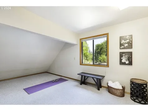 11905 Sw 34th Avenue Portland OR 97219