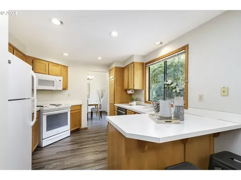 11905 Sw 34th Avenue Portland OR 97219