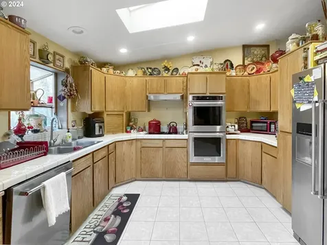 431 Melton Road Castle Rock WA 98611