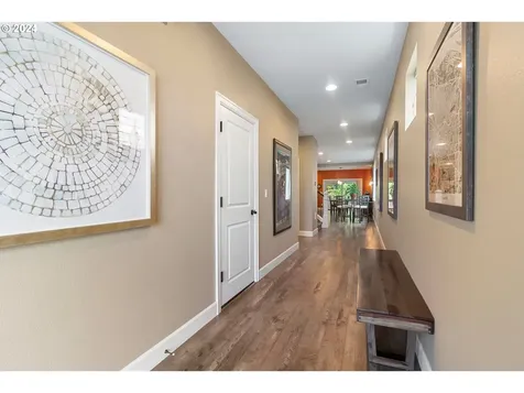 3791 SE Willamette Avenue Hillsboro OR 97123