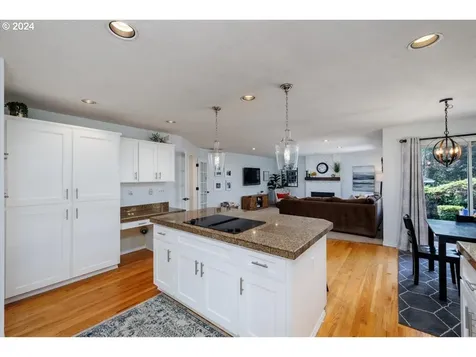 10707 Sw Heron Circle Beaverton OR 97007