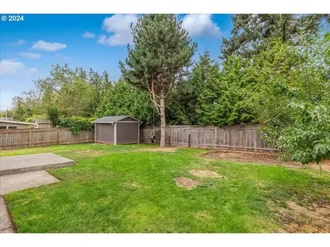 14203 Se Pine Court Portland OR 97233