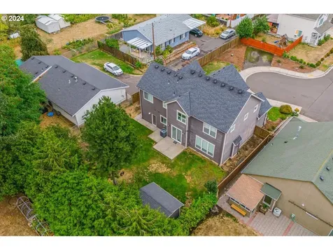 14203 Se Pine Court Portland OR 97233