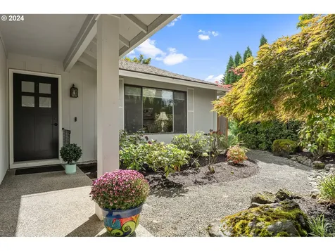 15860 Sw Highland Court Portland OR 97224