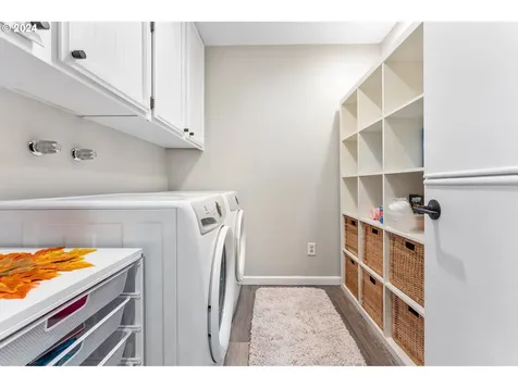 15860 Sw Highland Court Portland OR 97224