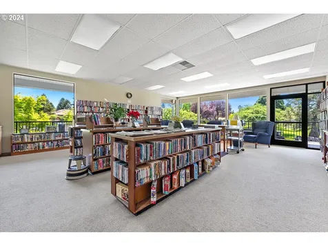 15860 Sw Highland Court Portland OR 97224