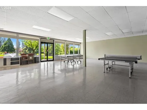 15860 Sw Highland Court Portland OR 97224