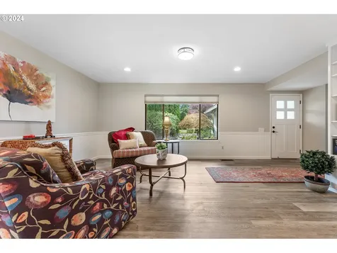 15860 Sw Highland Court Portland OR 97224
