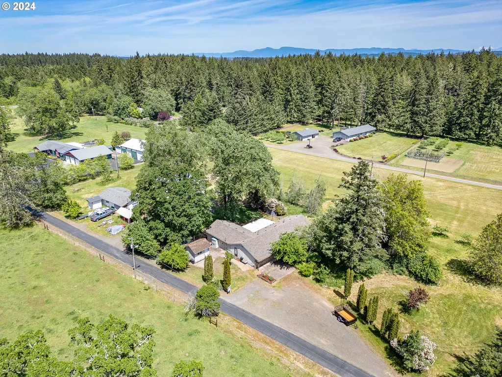 25683 Perkins Road Veneta OR 97487