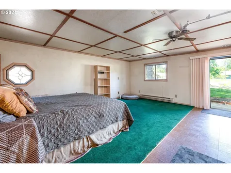 25683 Perkins Road Veneta OR 97487