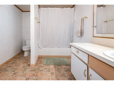 25683 Perkins Road Veneta OR 97487