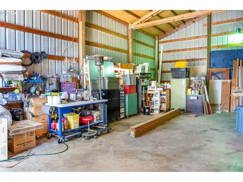 25683 Perkins Road Veneta OR 97487