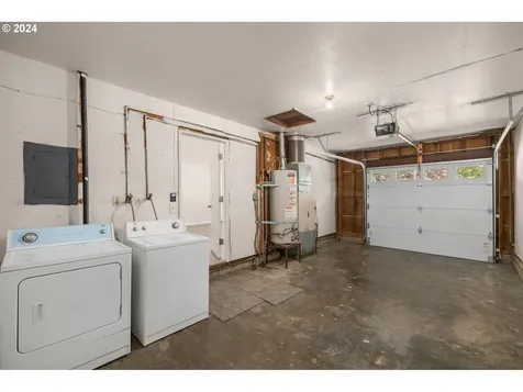 8727 N Washburne Avenue Portland OR 97217