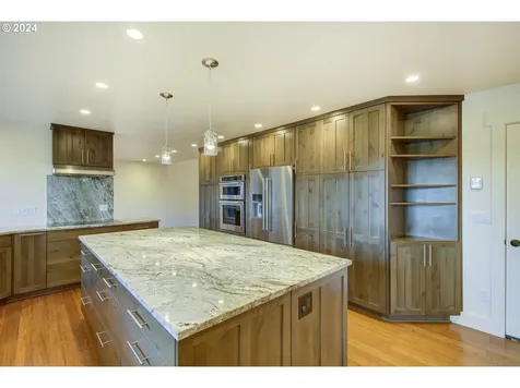 2111 NW 138th Street Vancouver WA 98685