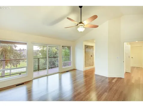 2111 NW 138th Street Vancouver WA 98685