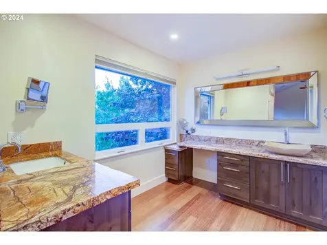 2111 NW 138th Street Vancouver WA 98685