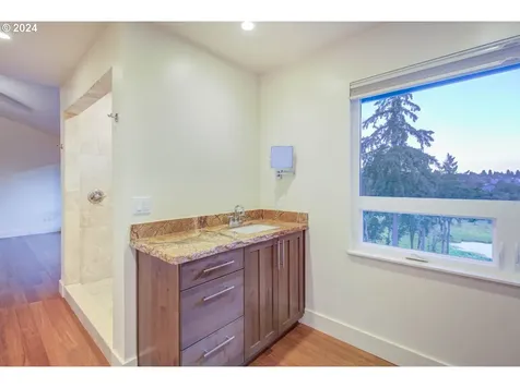 2111 NW 138th Street Vancouver WA 98685