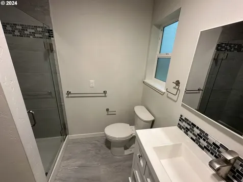 220 Nw Byrkett Place White Salmon WA 98672