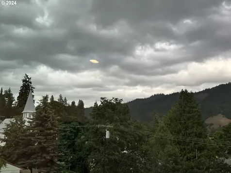 220 Nw Byrkett Place White Salmon WA 98672