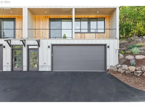 220 Nw Byrkett Place White Salmon WA 98672