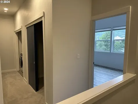 220 Nw Byrkett Place White Salmon WA 98672